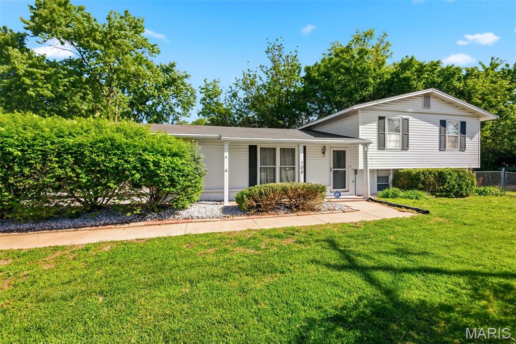 Beautiful, well maintained multi-level home. Over 1700 sq ft of living space. Fully fenced yard, low-maintenance exterior, large patio with newer composite deck. Over size garage. "Wood plank" laminant flooring throughout. Ecosmart tankless hot water heater is energy efficient. Furnace & AC replaced in 2021. Step-down family room boasts a wood burning fireplace, large window and a half bath. This large room has a nook perfect for your office area. Large primary bedroom with walk-in closet & private bath. Two other bedrooms and a full bath complete the upper level. Fenced yard for privacy with a patio for family bbq’s. Radon mitigation system. Refrigerator, washer & dryer stay. Seller is motivated!!!