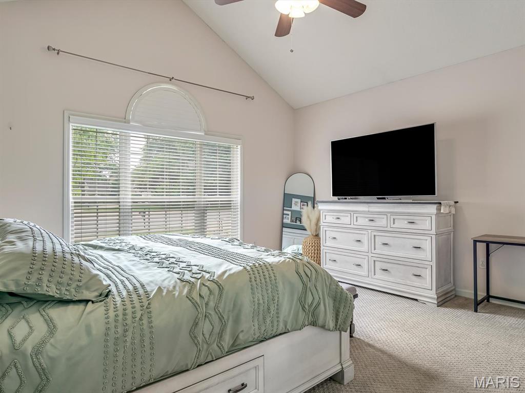 Lincoln Knolls - Residential