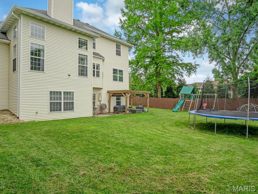 Lincoln Knolls - Residential