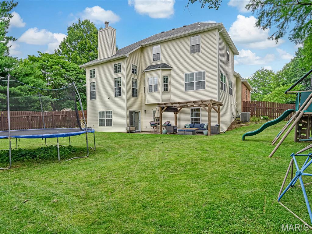 Lincoln Knolls - Residential