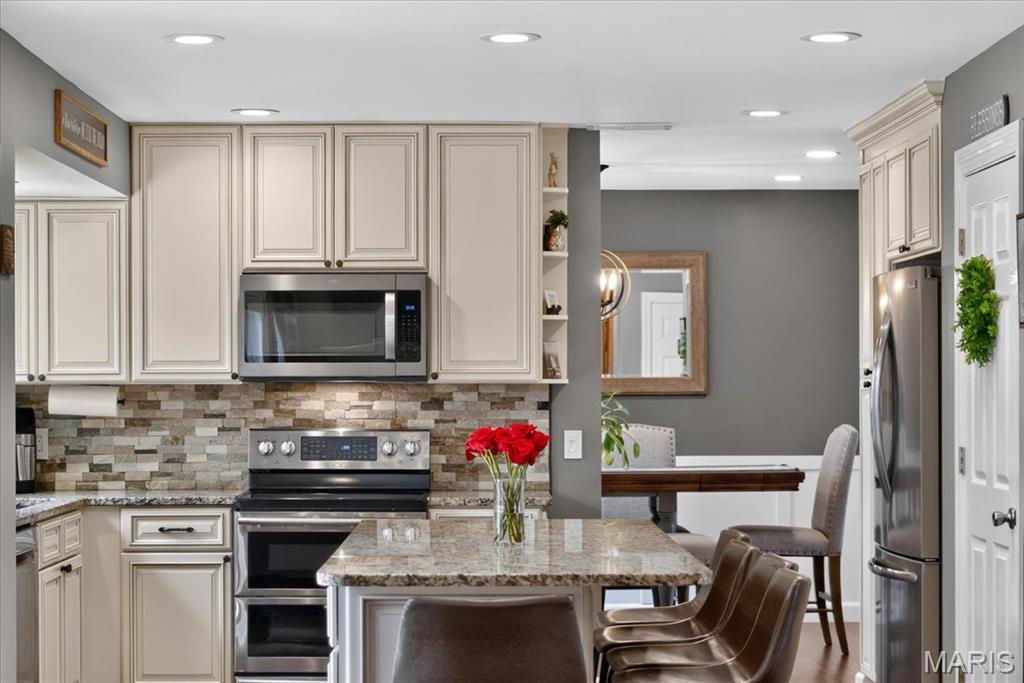 Stone Ridge Estate #4 - Residential