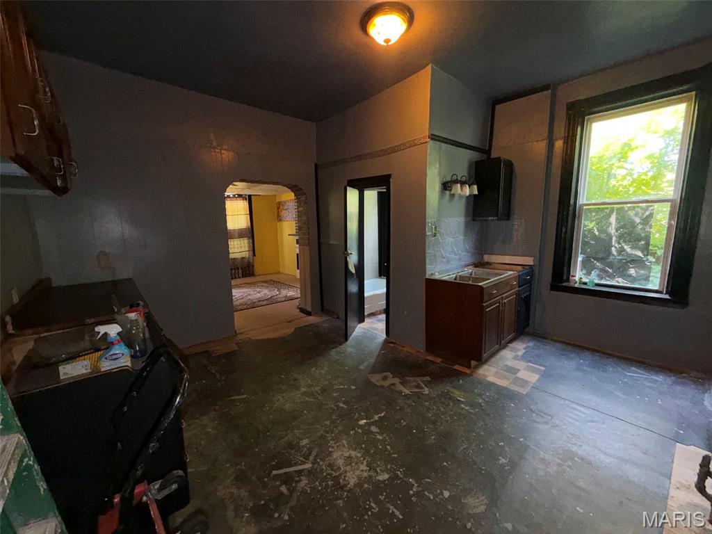 St Louis Commons Add - Residential Income