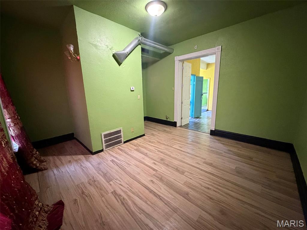 St Louis Commons Add - Residential Income