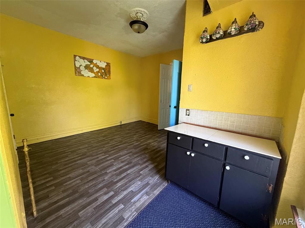 St Louis Commons Add - Residential Income