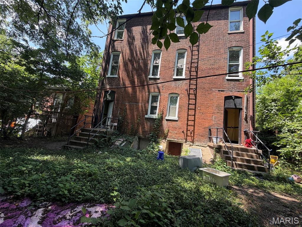 St Louis Commons Add - Residential Income