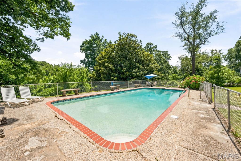 Calverton Park - Residential