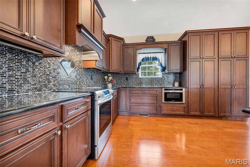 Parkwood Estates 2nd Add - Residential
