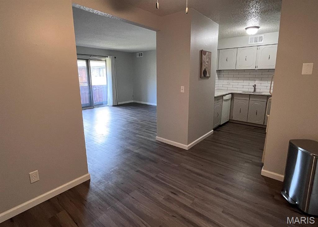 Rustic View Condo - Residential