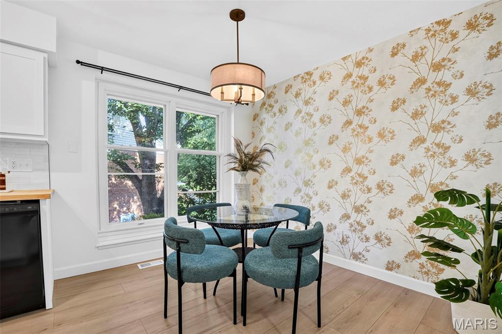 Wood Lake Condo 2 - Residential