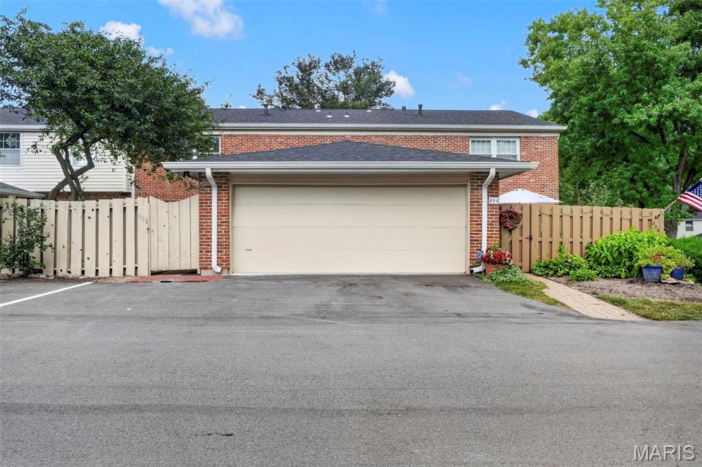 Wood Lake Condo 2 - Residential