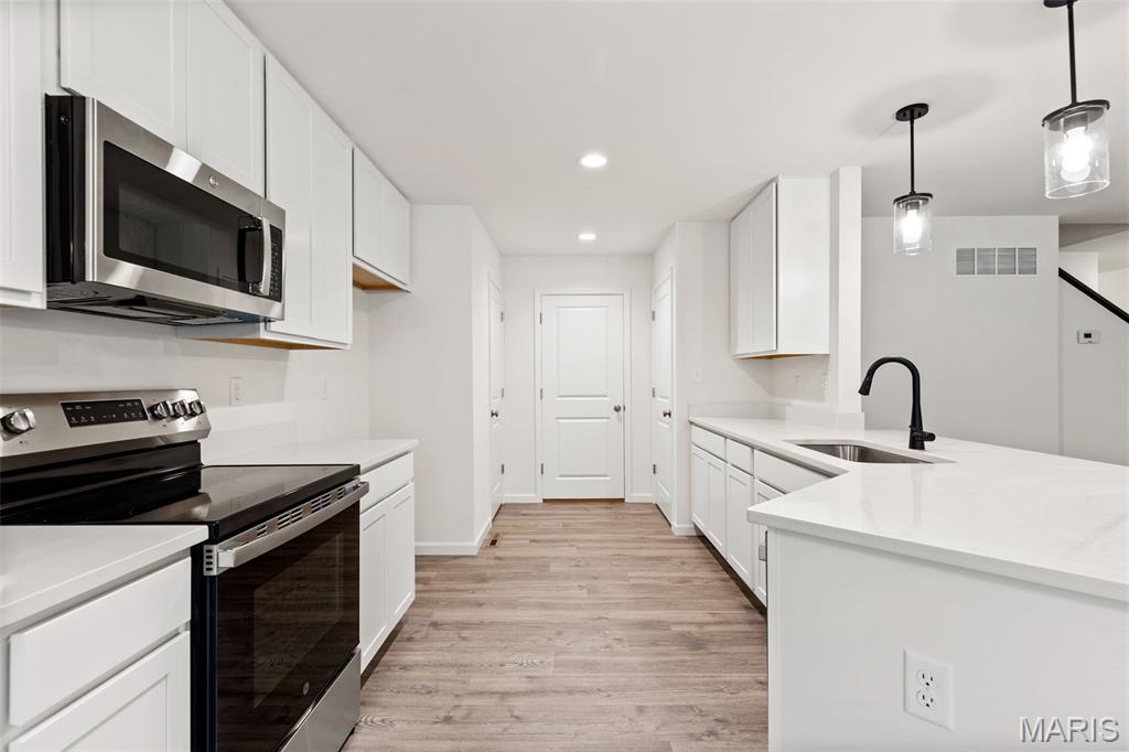 Regal Pines Meadows 6 - Residential