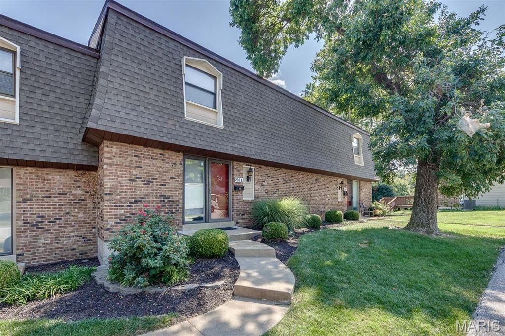 Braeshire Condo - Residential