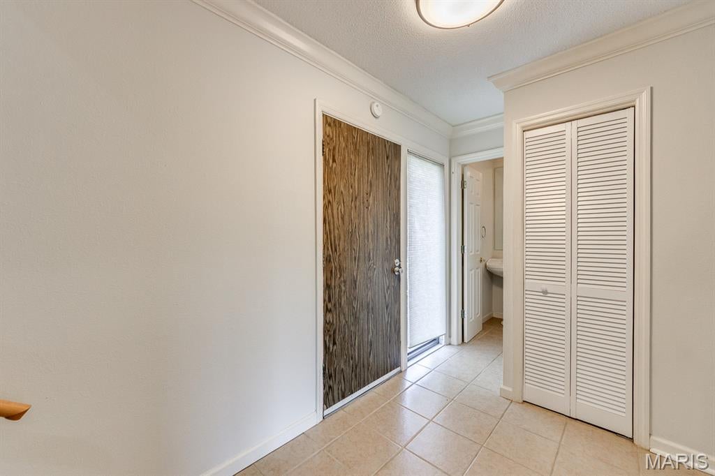 Braeshire Condo - Residential
