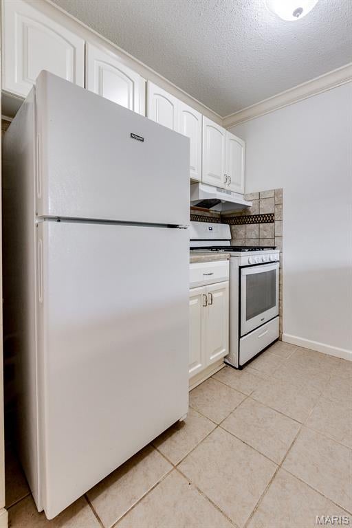 Braeshire Condo - Residential