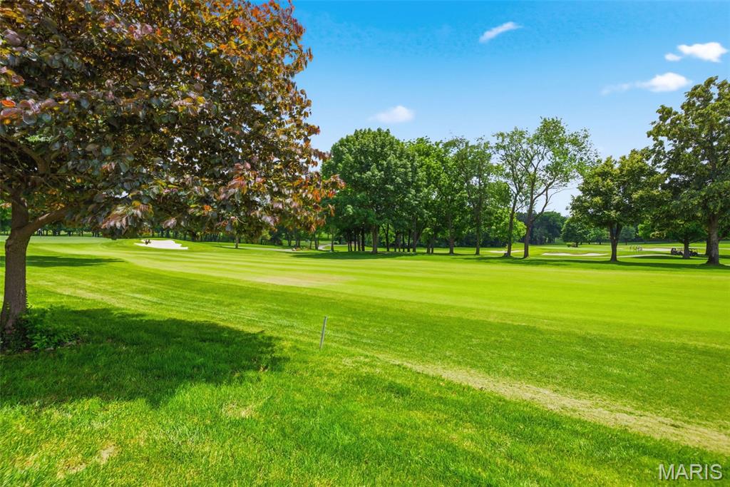 Country Club Greens Twnhms - Residential