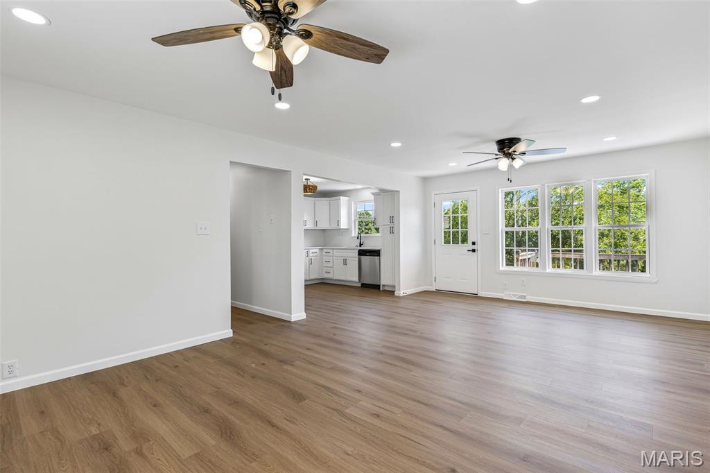 Lakeland Retreat - Residential