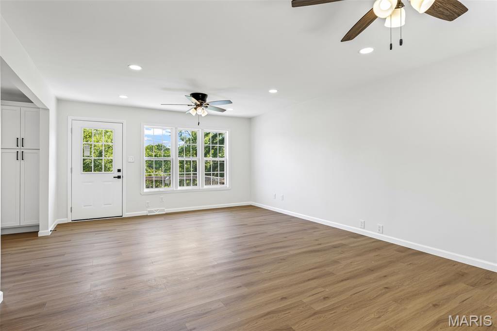 Lakeland Retreat - Residential