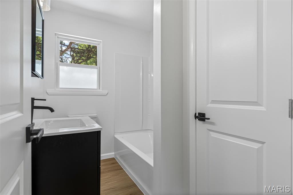 Lakeland Retreat - Residential