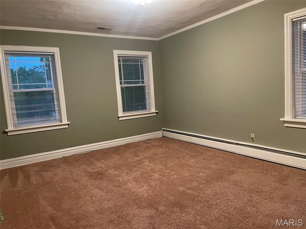 Country Club Place - Residential Income