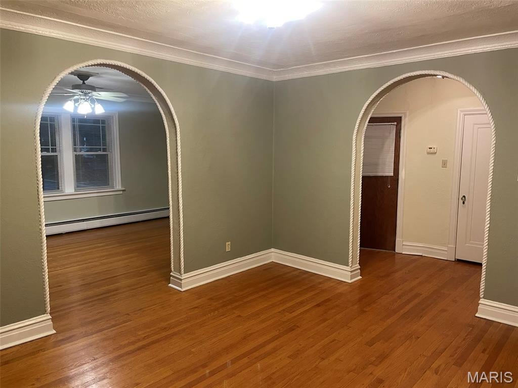 Country Club Place - Residential Income