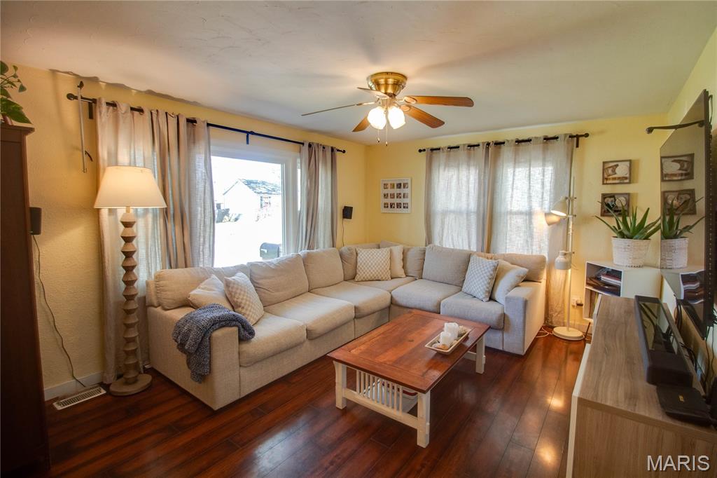 Forest Hills Place - Residential