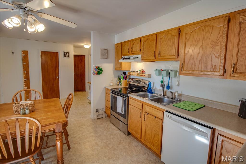 Forest Hills Place - Residential