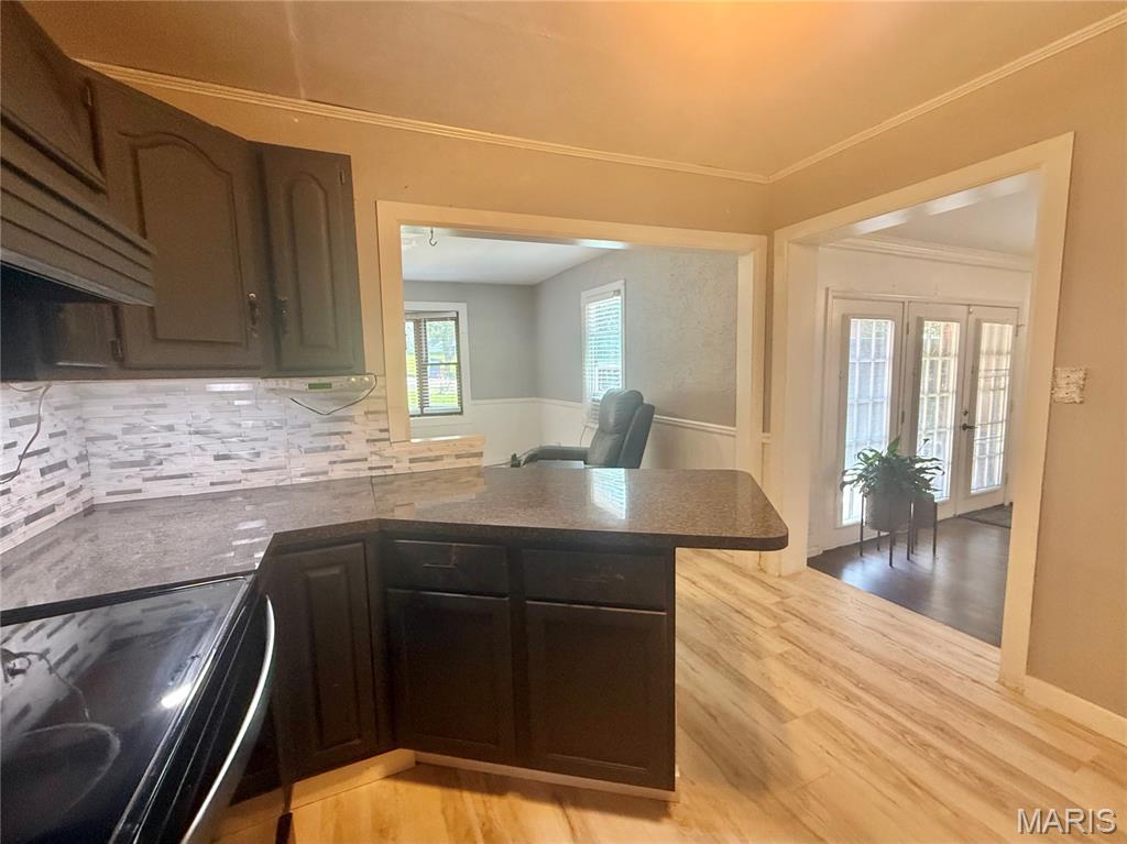 T M Aults - Residential