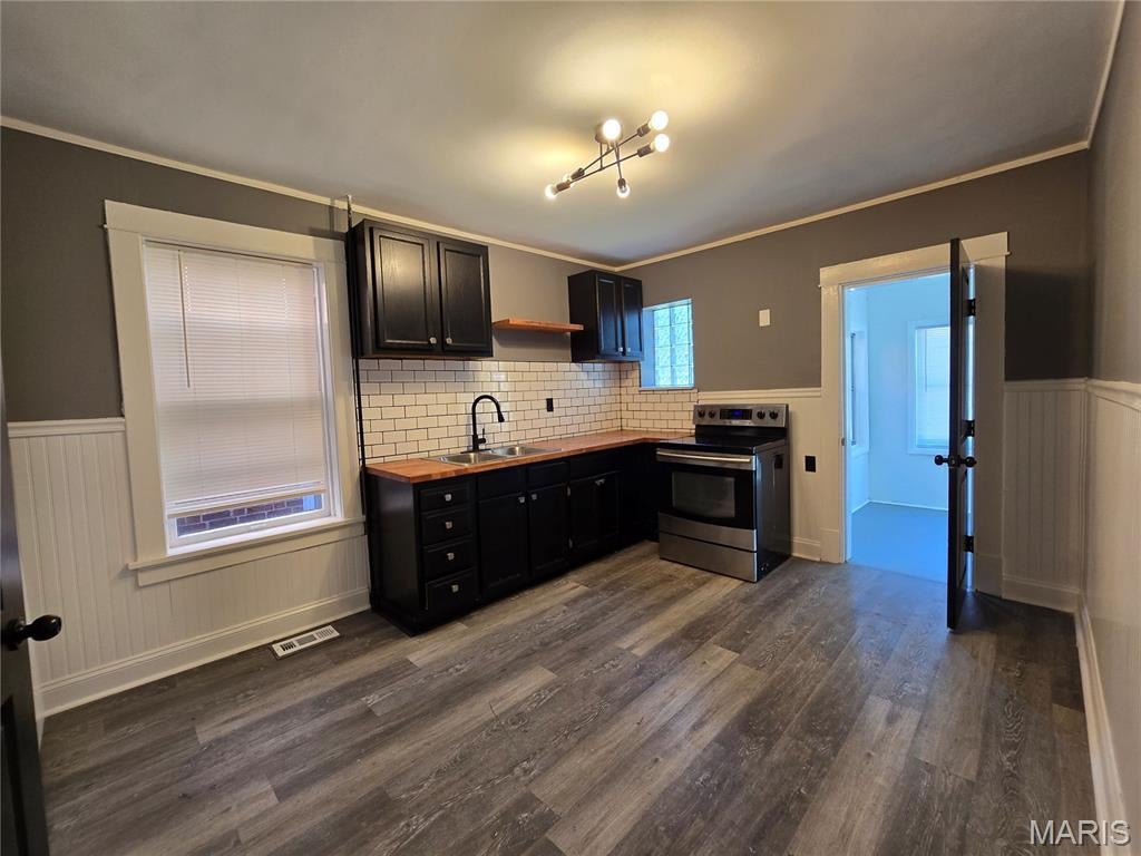 Crenshaw Add - Residential Income