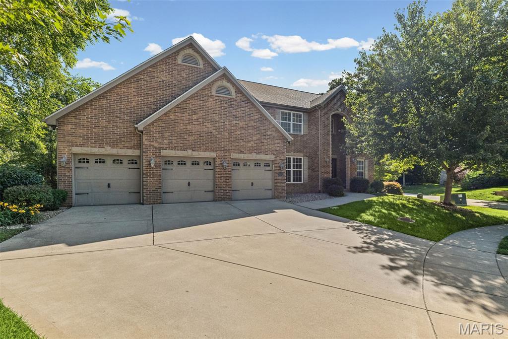 WOODLANDS AT FAR OAKS - Residential