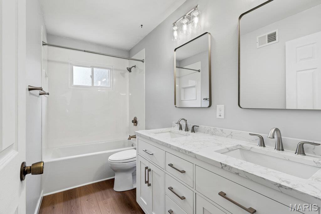 Meadowbrook Farm - Residential