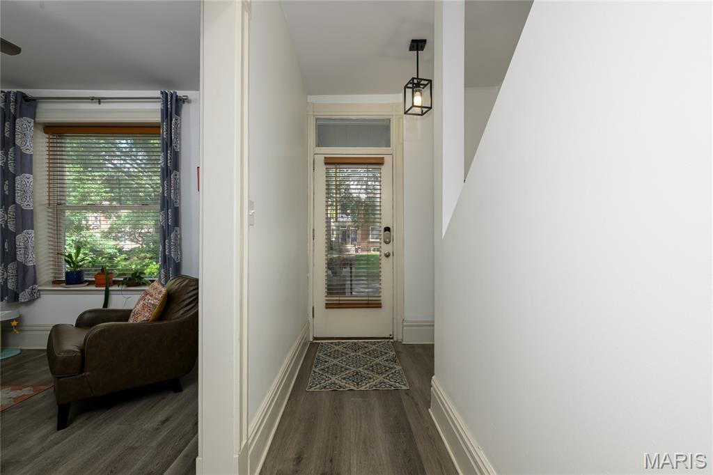 Shaw Twnhm - Residential