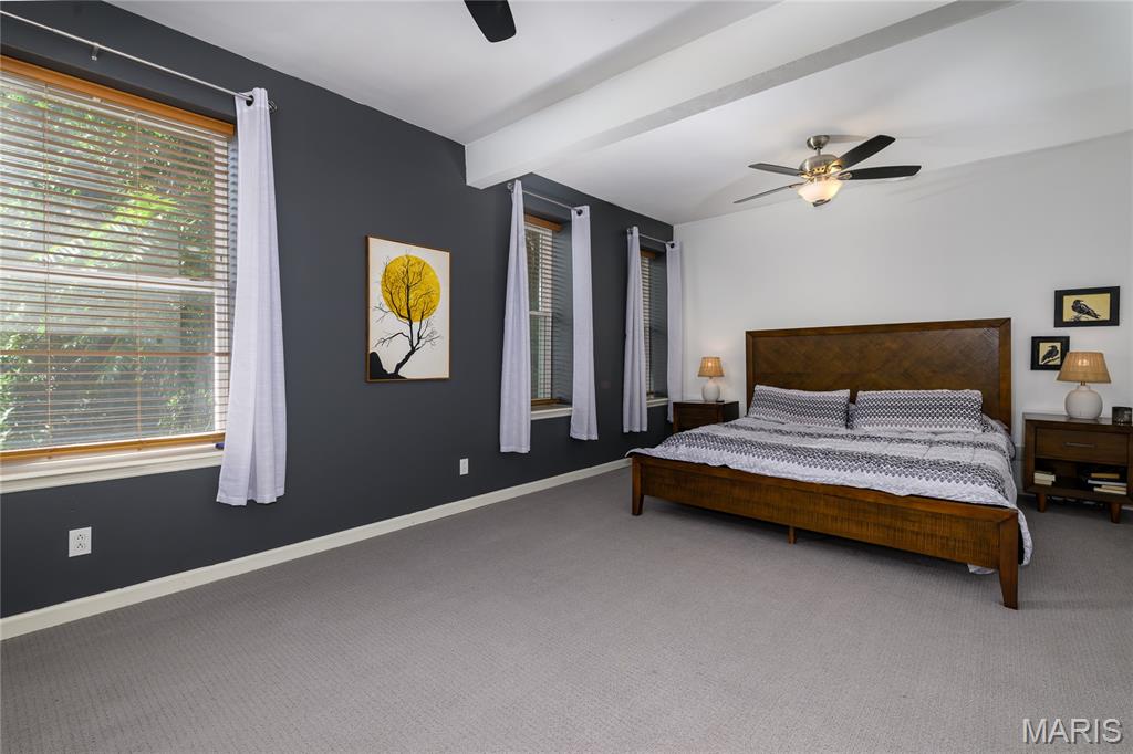 Shaw Twnhm - Residential