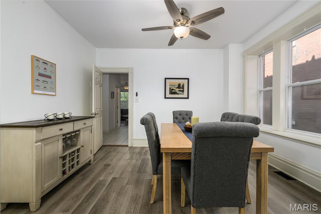 Shaw Twnhm - Residential
