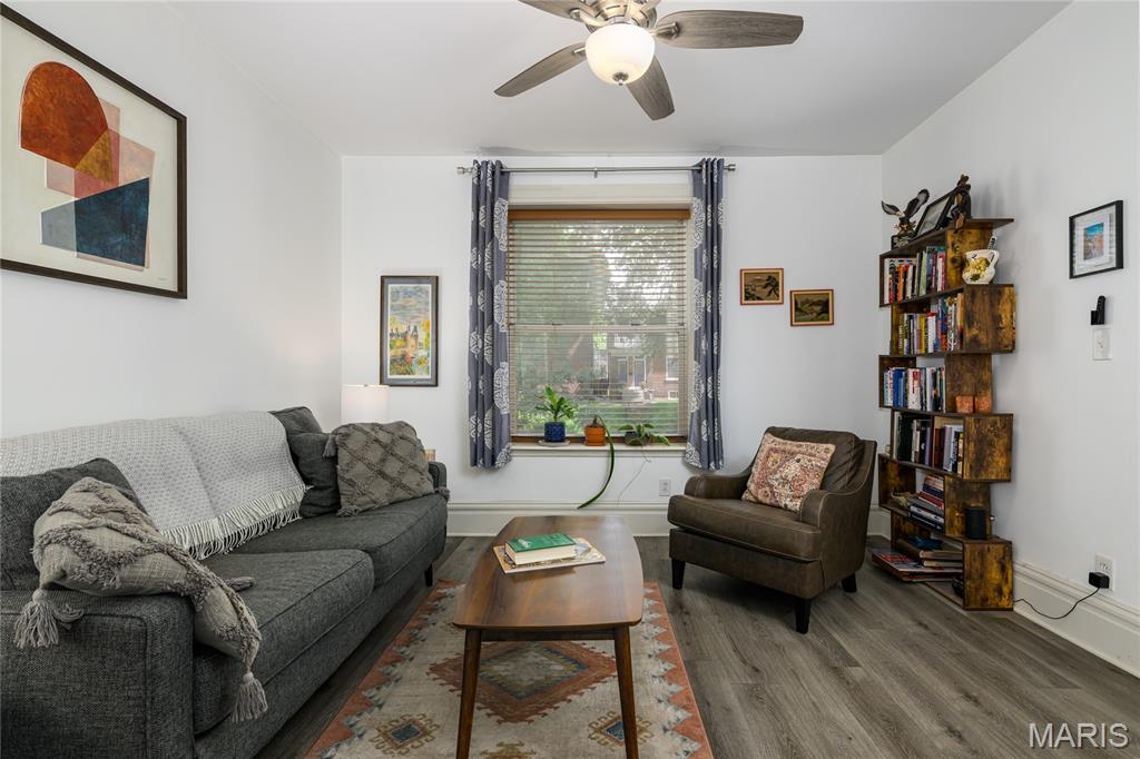 Shaw Twnhm - Residential