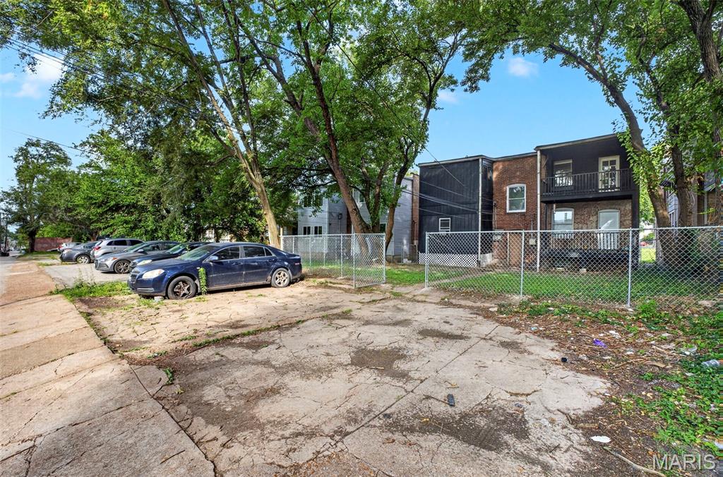 St Louis - Residential Income