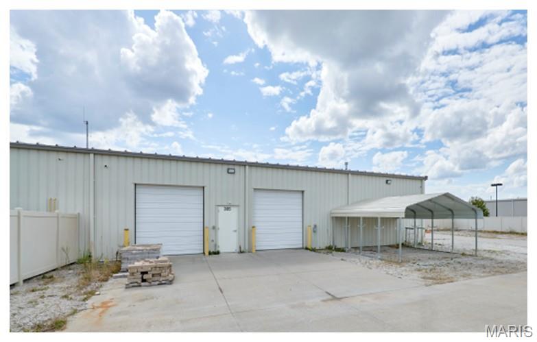 Parkway Industrial - Commercial Lease