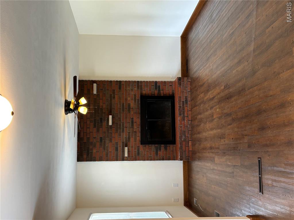 Bissels & Pensoneaus Add - Residential