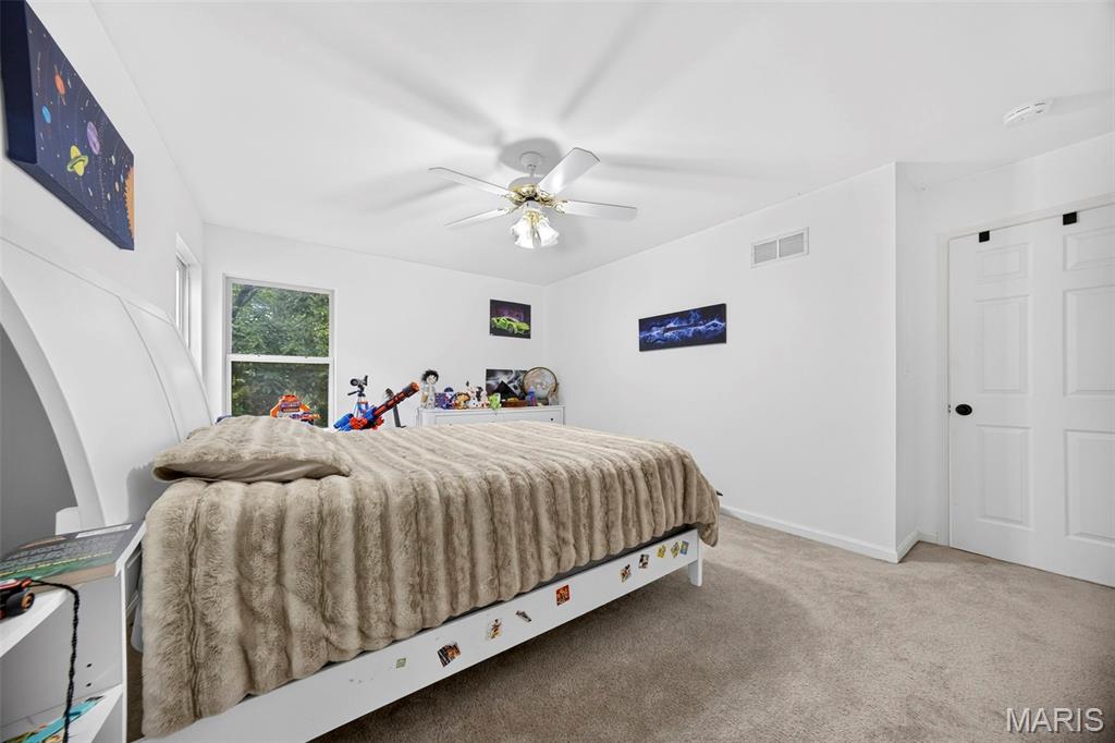 The Oaks At Ridge Meadows - Residential