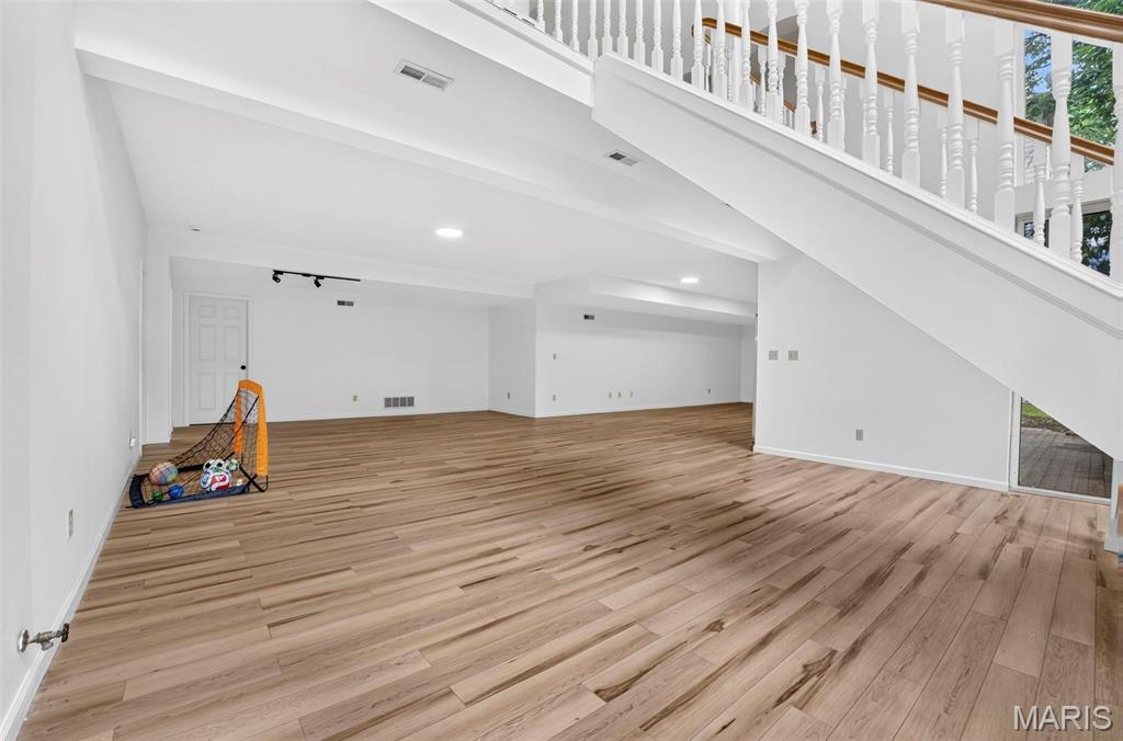 The Oaks At Ridge Meadows - Residential