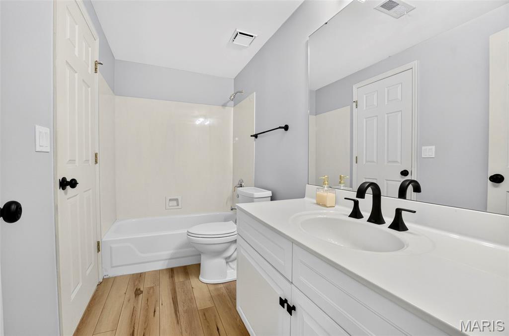 The Oaks At Ridge Meadows - Residential