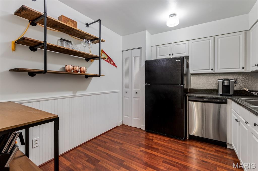 Park Ave Condo - Residential