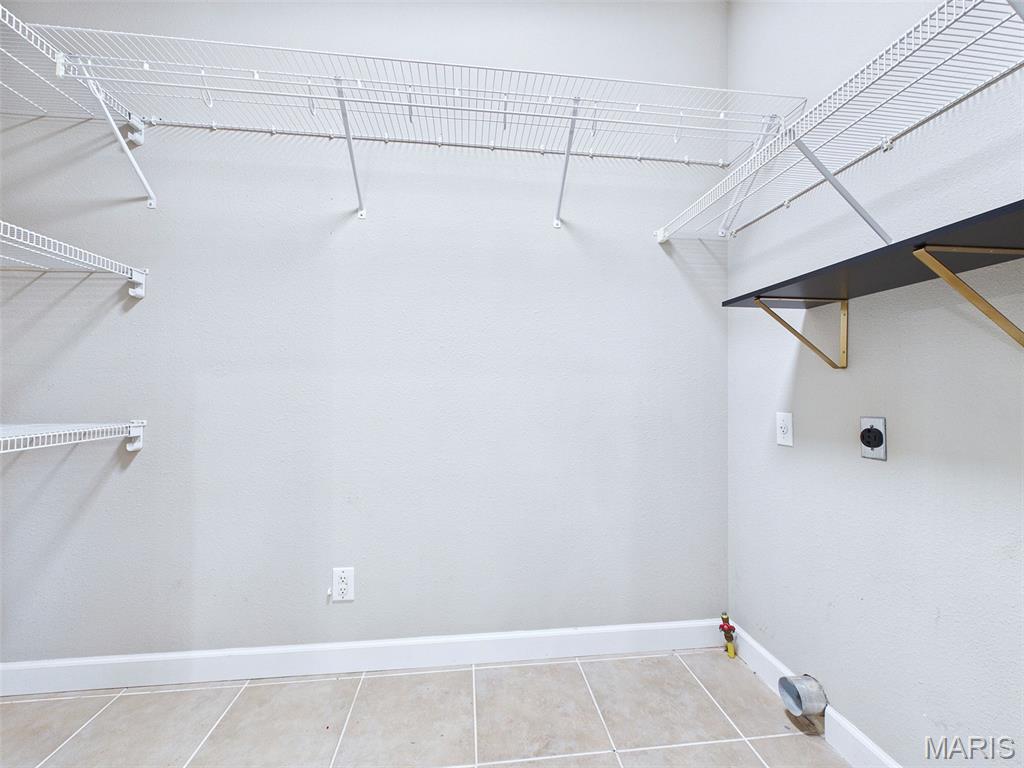 Braeswood Trls - Residential