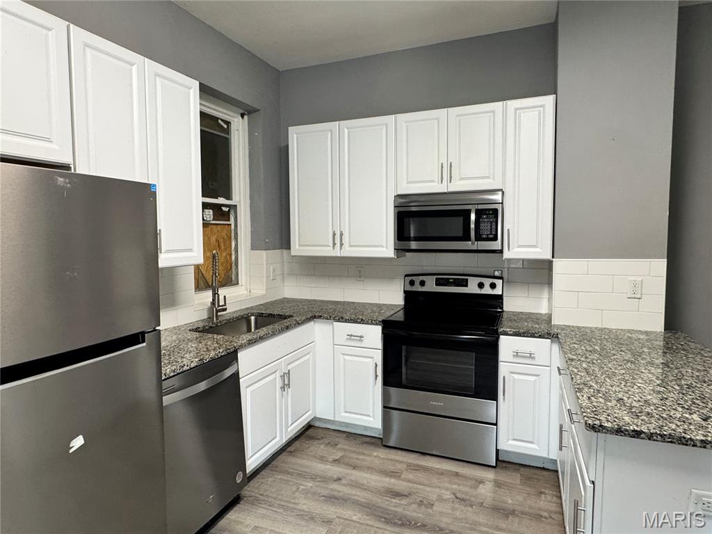 Newport Place Add - Residential