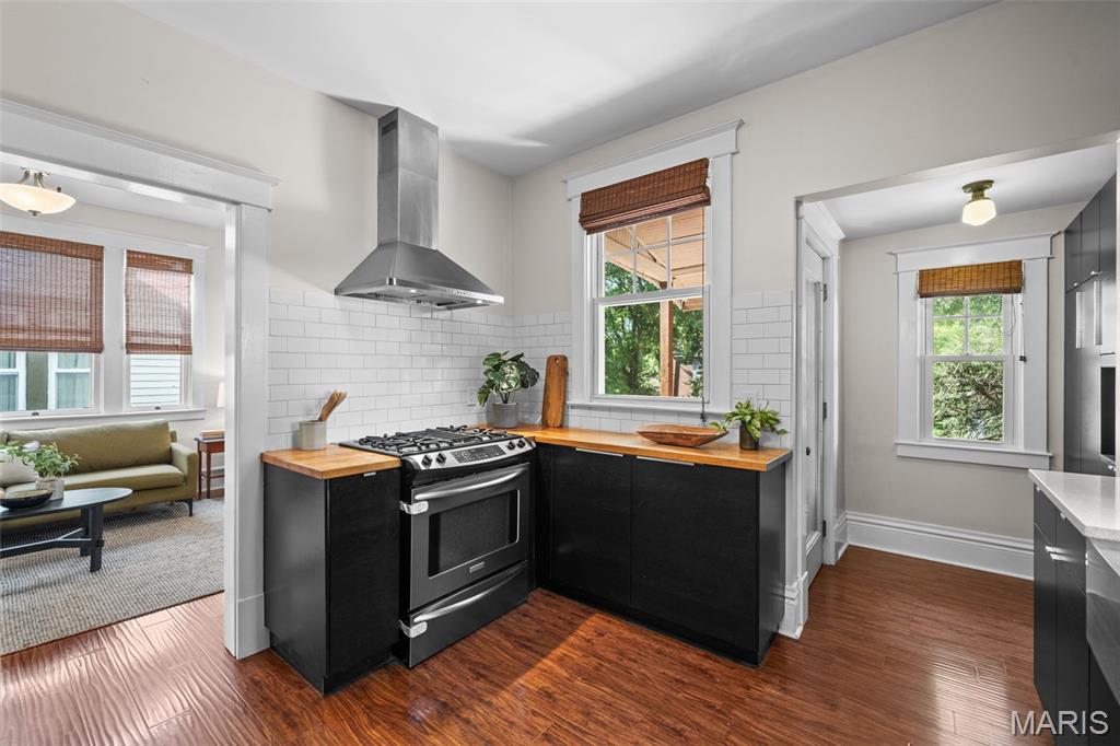 Rogers Sub Of Benton Place - Residential