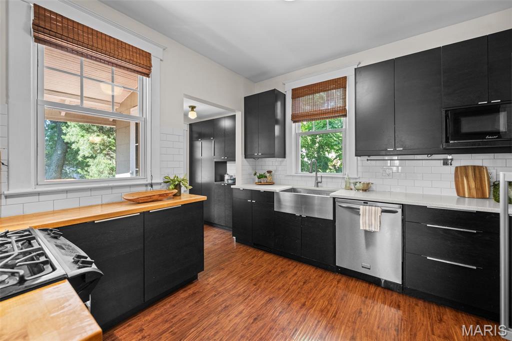 Rogers Sub Of Benton Place - Residential