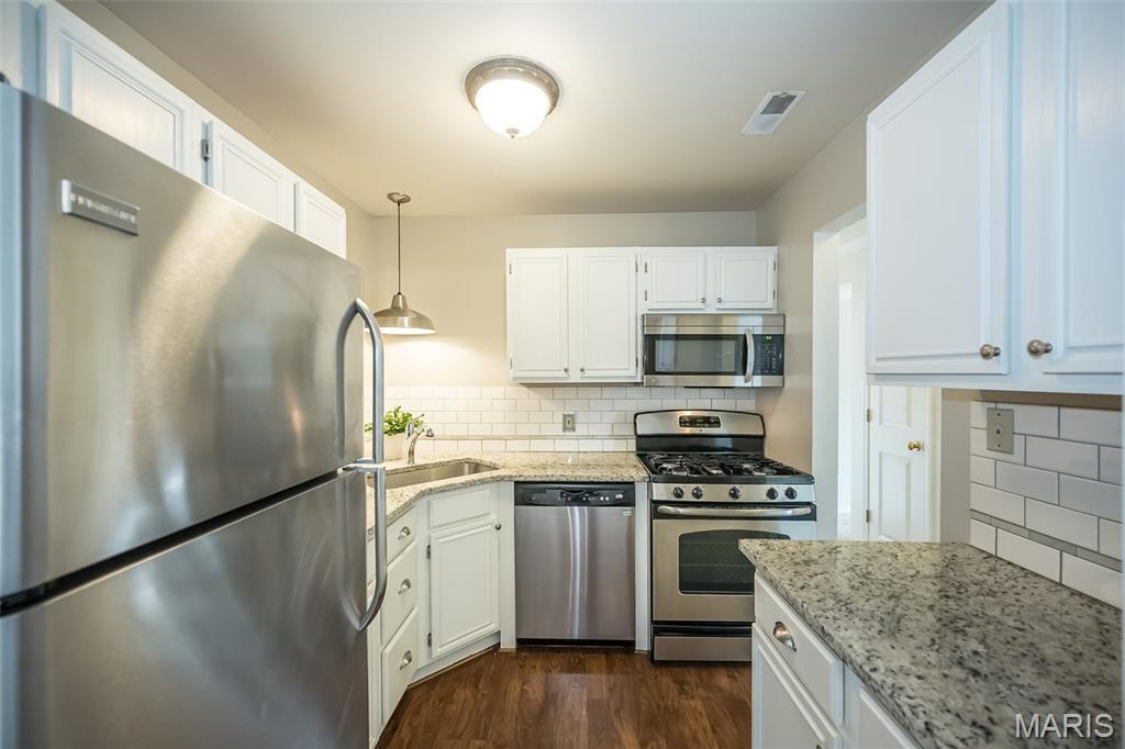 Spring Hill Farm Condo Ph 2 - Residential