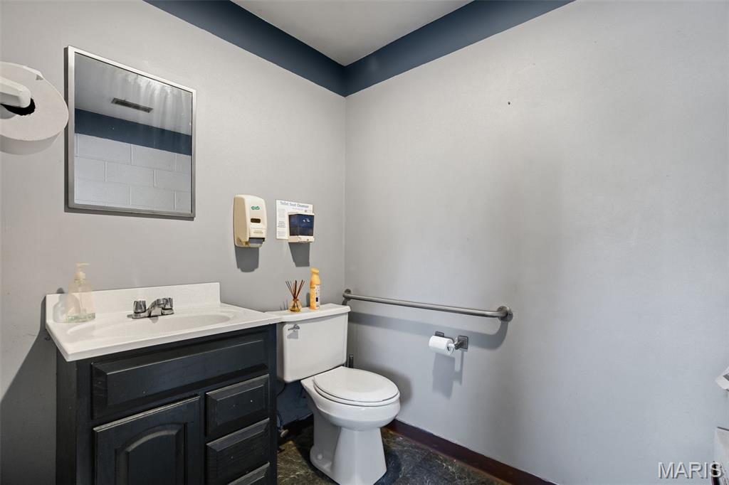 Flower Valley Ph 3 Lt C & - Commercial Sale