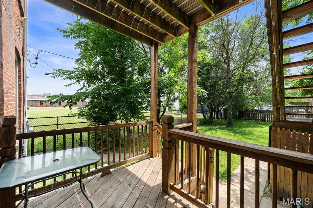 4034-4036 Laclede Condo - Residential
