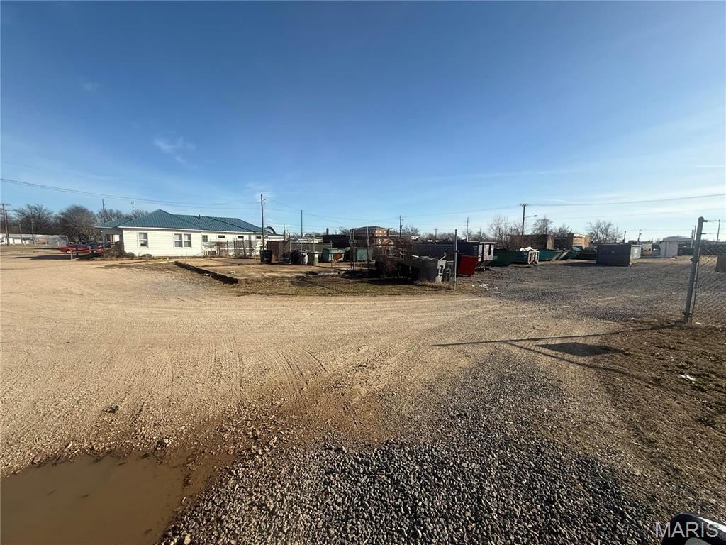 Industrial and East Kennett - Commercial Sale