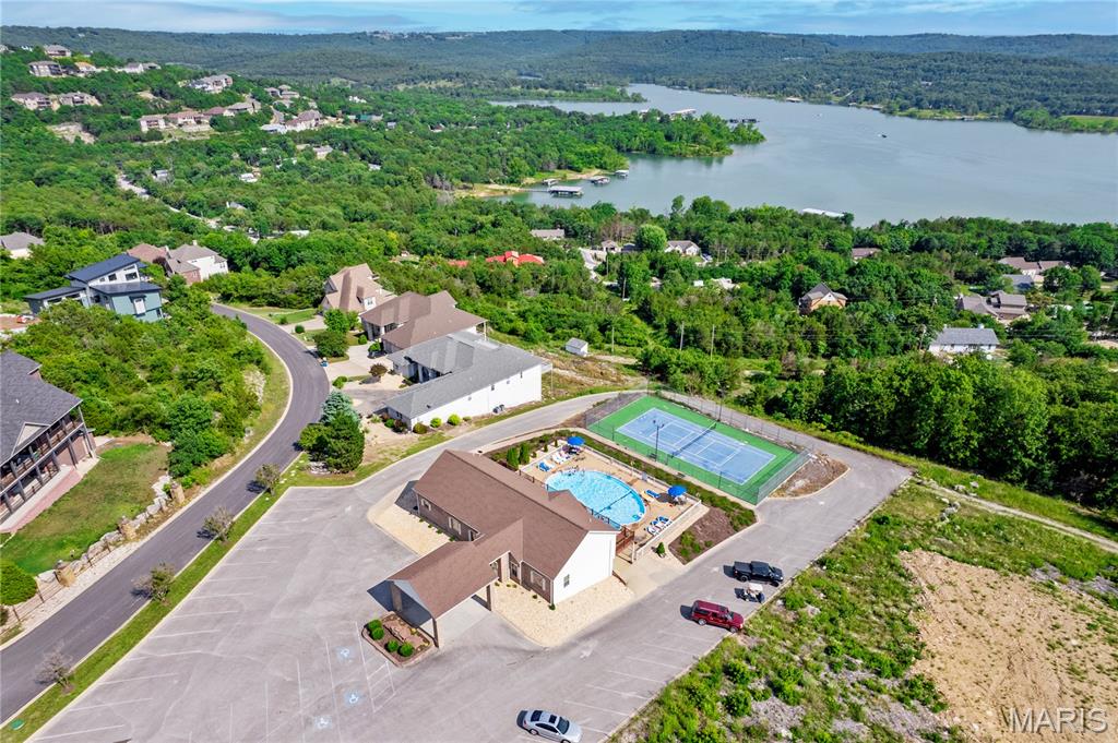 Emerald Pointe - Residential